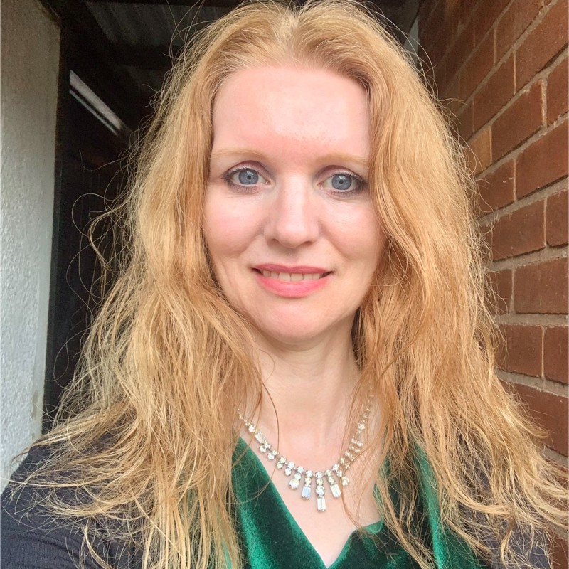 Cath Davis, Commercial tender assessment & procurement support
